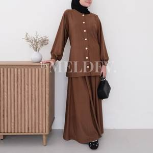 ชุดกระโปรงกันฝนสำหรับผู้หญิง ByMeldev รุ่น Busui Bumil Friendly - Product Image 1