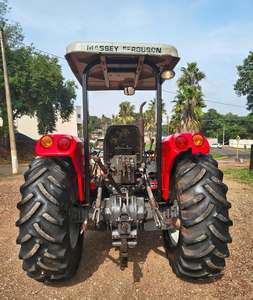 Tractor de Ruedas 4x4 Massey Ferguson Rojo de Alta Calidad a Precio Mayorista, Equipo Agrícola con Transmisión por Engranajes, Núcleo de Caja de Cambios de Alto Nivel de Seguridad - Product Image 6