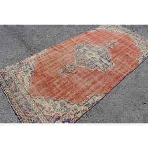 Alfombra Turca de 4.1x9 pies (125x274 cm), Alfombra Vintage con Estampado Animal Rojo - Product Image 2