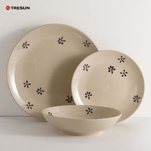 Taza de cerámica pintada a mano nórdica elegante, taza de café minimalista estética apta para microondas para la vida moderna - Product Image 1