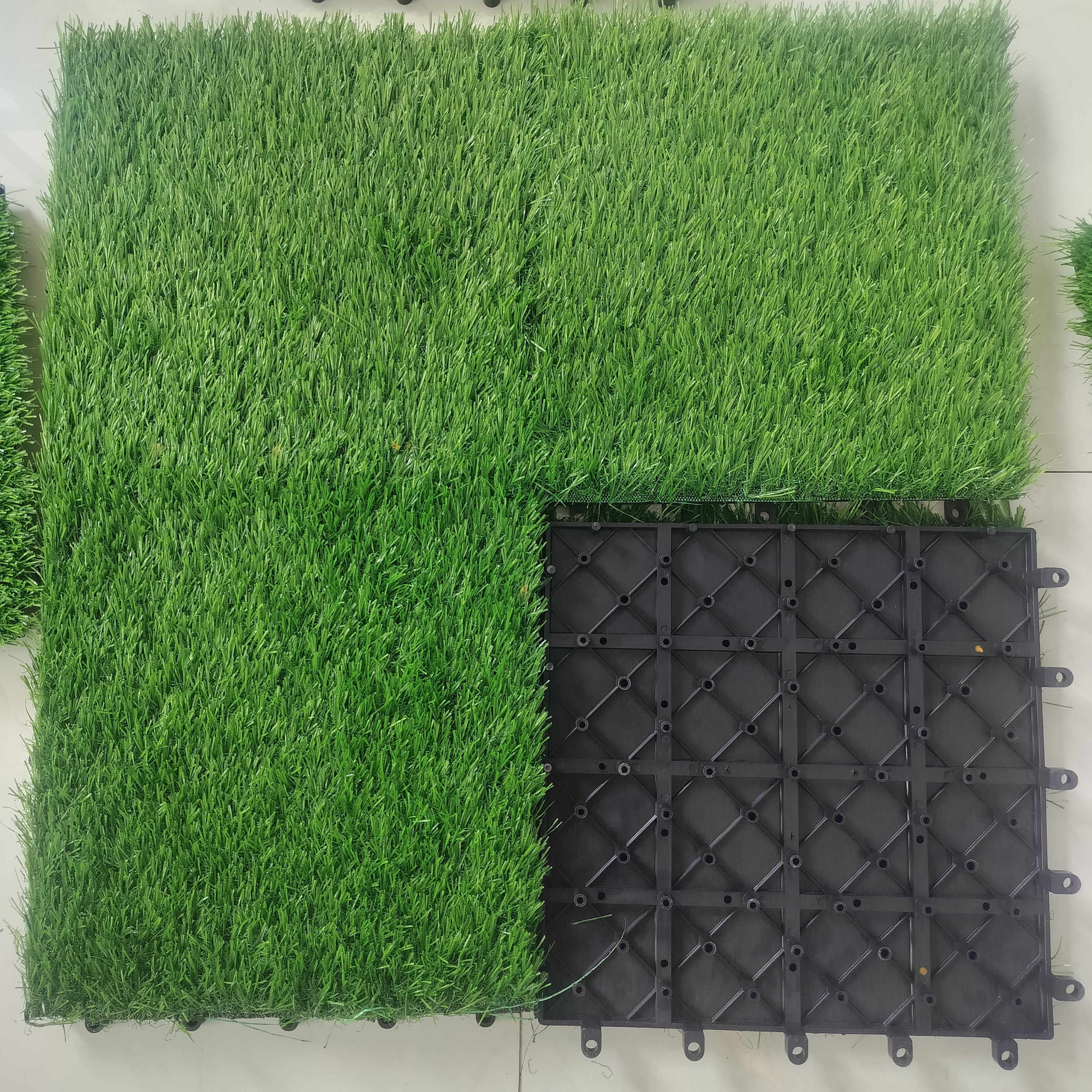 สีเขียว