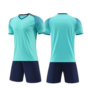 Kits d'entraînement d'équipe de maillot de football sublimé avec logo personnalisé unisexe avec coupe automatisée uniformes de football pour clubs - Product Image 2