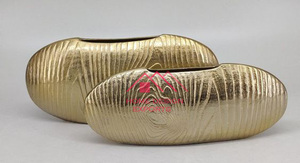 Vase en métal d'aluminium fini argenté de vente chaude de conception de bande pour la décoration de table d'hôtel à la maison - Product Image 2