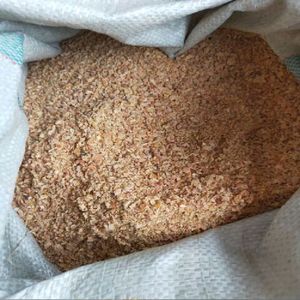 Farine de soja riche en protéines et en fibres en vrac, directement de l'usine, pour l'alimentation des volailles, du bétail et des animaux - Product Image 6