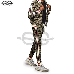 Chándal con costuras de colores en contraste, ropa de entrenamiento para correr, trajes para correr con estampado de estilo Hip Pop, chándal personalizado para hombres - Product Image 5