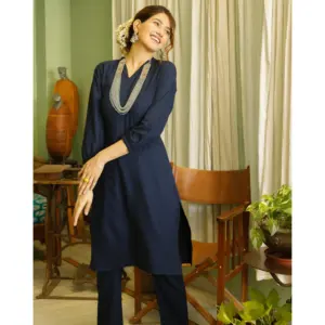Conjunto de Kurta de Rayón Azul Índigo para Mujer - Product Image 3