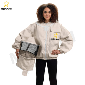 Chaqueta de abeja de algodón en color rosa té con velo redondo para apicultores profesionales. - Product Image 1