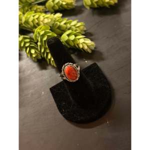 Navajo-Made Spiny Oyster & Sterling <b>Silver</b> Boho <b>Statement</b> <b>Ring</b> Geometric Cut Gemstone with Smooth Coral Everyday Wear - Product Image 3
