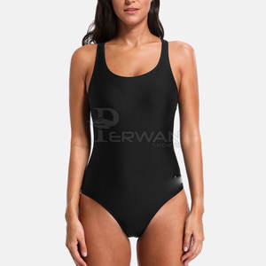 Traje de baño hecho en el mejor material, ropa informal, traje de baño hecho a medida para mujer, tamaño adulto - Product Image 1