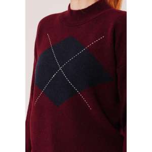 เสื้อสเวตเตอร์เบอร์กันดีลำลองแบบคอเต่าครึ่งตัวพร้อมลายด้านหน้าสำหรับฤดูใบไม้ร่วง ขายส่ง - Product Image 5