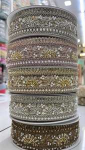 Dentelles brodées écologiques vintage à motifs floraux avec perles, artisanat exquis pour robes de mariée et textiles de luxe - Product Image 2