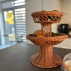 Nouvelle arrivée plateau de service en rotin naturel accrocheur avec 2 niveaux et support pour la fête de l'Aïd prix de gros du Vietnam - Product Image 2