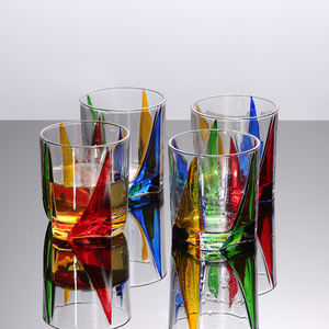 Occhiali corti colorati di sicurezza di alta qualità <span class=keywords><strong>bicchiere</strong></span> <span class=keywords><strong>da</strong></span> liquore <span class=keywords><strong>Wisky</strong></span> con stampa a mano per la festa di natale - Product Image 4