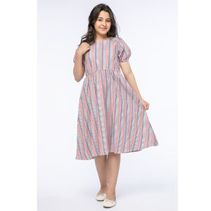 Venta al por mayor de prendas de vestir de moda cómodo vestido de niña OEM ODM de manga corta de punto con textura vestido de niña en la fabricación al por mayor - Product Image 2