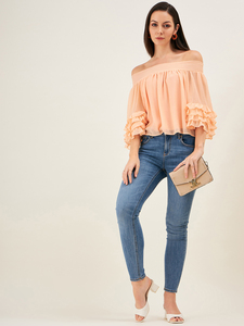 Haut à manches raglan en mousseline de soie sur mesure avec épaules smockées et détail à volants Convient aux clients de la boutique et au revendeur de vêtements - Product Image 2