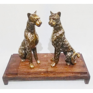 Bàn Cà Phê Bằng Nhôm Mạ Vàng Hình Hươu Cao Cổ Với Mặt Kính Bàn Cà Phê Thiết Kế Chất Lượng Cao Cấp - Product Image 4