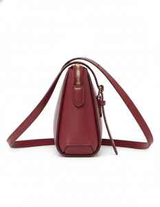 Sac à bandoulière pour femme en cuir véritable bordeaux, petit sac à main, deux bretelles réglables, fermeture éclair, pochette, imperméable - Product Image 4