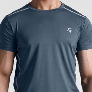 T-shirt imprimé Overland Run (gris foncé) 100% polyester, coton premium 240 g/m², coupe ample, impression sérigraphique - Product Image 5