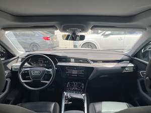 2021 Audi E-Tron Sportback ใช้อย่างประณีตกับเบาะหนังแท้ด้านซ้าย RS4ซันรูฟแบบพาโนรามา - Product Image 6