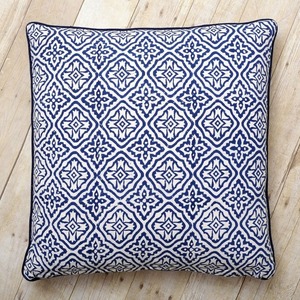 18 "x 18" Festival Impreso 100% Algodón Throw Pillow Fundas de cojín Tejido Technics 100% Fibra de poliéster Relleno Cierre de cremallera - Product Image 2