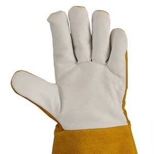 Guantes de soldadura de cuero de vaca de diseño personalizado Producto de alta demanda con guantes de material de cuero de vaca duraderos - Product Image 6