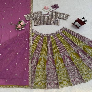Lehenga fausse georgette cousue avec paillettes, chemisier non cousu et dentelle à quatre côtés pour mariages et occasions festives - Product Image 3