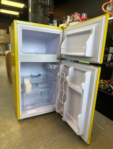 Réfrigérateur Vitrine et Congélateur Coffre Personnalisé à Température Unique, Isolation 301 Litres, pour Magasin à Prix Abordables - Product Image 6