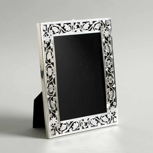 Marcos de fotos de calidad premium, adornos exclusivos de decoración de mesa superior, accesorios de vidrio y Metal de gran venta - Product Image 2