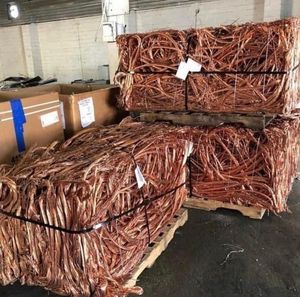 Acheter 99.99% fil de cuivre pur ferraille de qualité T1T2T3 fil de cuivre rouge Services de traitement personnalisés, y compris la coupe et le soudage - Product Image 2