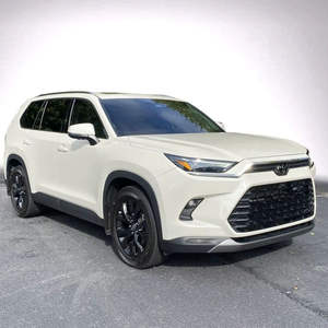 Toyota Grand Highlander Limited FWD 2024 Usado en Buenas Condiciones - Product Image 1