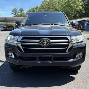 Toyota Land Cruiser SUV 2020 Impecable, Motor 6.1-8L de Aspiración Natural, Transmisión Automática, +400 CV, +500 Nm de Torque, Asientos de Cuero, Techo Solar, 8 Ruedas - Product Image 1