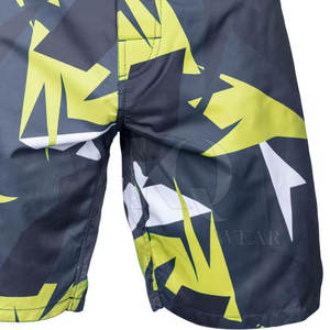 Shorts MMA Premium, tissu léger et à séchage rapide, idéal pour les arts martiaux mixtes, le fitness et le kickboxing. - Product Image 6