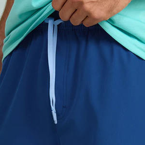 Pantalones Cortos Casuales de Playa con Cintura Elástica y Estampado, Último Modelo, Logotipo Personalizado, MOQ Bajo, Antibacterianos, Transpirables, 100% Poliéster - Product Image 2