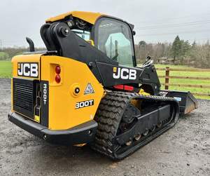 Cargadora Compacta Usada JCB 300T 2025 con Motor JCB, Hidráulica de Alto Flujo, Capacidad de Cucharón de 0.5m y Bomba de Cargador Frontal Usada - Product Image 2
