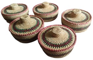 Wholesale Personalized Fashion Natural Grass Moonji Round Shape Portable Small Multicolor Jewelry Box <b>With</b> <b>Lid</b> - Product Image 4