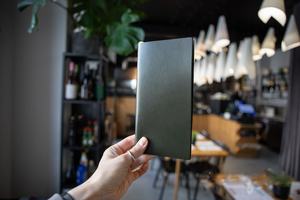 Vente en gros Organisateur de chéquier en cuir véritable Housses personnalisées Cadeau Chéquier Portefeuille LCR-0098 - Product Image 4