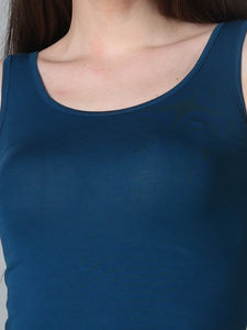 Camiseta sin mangas corta de verano Y2K para mujer Nueva camisola informal y deportiva de nailon azul petróleo hecha en la India - Product Image 2