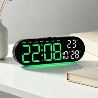 Digitale LED-wekker Dubbele alarmfunctie Datum Week Temperatuurweergave USB-opladen RGB-sfeerverlichting Nachtkastje Bureauklok