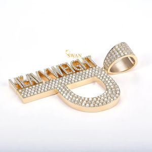 Colgante de hip hop de peso pesado con letra P, busto completo en plata 925 con diamantes de moissanita de corte brillante redondo - Product Image 6