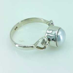 Anillo Boho Hecho a Mano en Plata de Ley 925 con Perla de Agua Dulce, Joyería con Piedra de Nacimiento de Junio, Regalo Perfecto para su Cumpleaños o Aniversario - Product Image 4