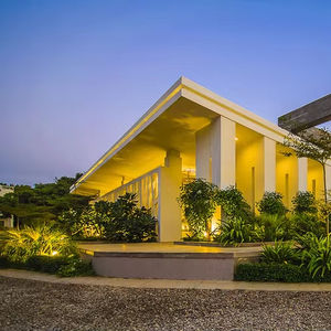 Plans de villas complets, nos experts allient conformité et innovation - Product Image 1