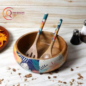 Plateau de service en bois naturel fait à la main avec design contrasté pour ajouter du style à n'importe quel repas pour servir des salades - Product Image 5