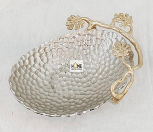 Elegante cuenco de 3 compartimentos de diseño atractivo de metal con textura martillada y cuenco de vástago de Latón chapado en oro para Decoración de mesa - Product Image 5