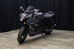 Nueva Suzuki GSX-R750 2025, Moto Deportiva de Competición, Grado DIY con Soporte Personalizado OEM, Garantía de 5 Años - Product Image 4