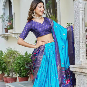 Rosebarry Dola soie Surat Lehenga Choli élégant vêtements traditionnels indiens en ligne - Product Image 1