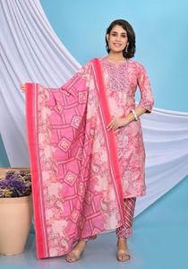 ชุดเดรสผ้ามัสลินแบบดั้งเดิมของผู้หญิงชุดเดรสพิมพ์ลายสีชมพูสำหรับงานปาร์ตี้และชุดลำลอง - Product Image 3