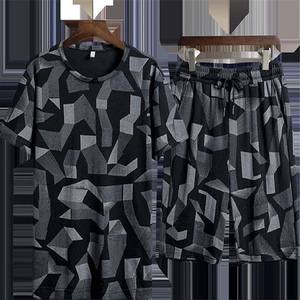 Ensemble d'été pour homme, t-shirt à col rond respirant et short en polyester/coton, style streetwear, coupe ample - Product Image 5