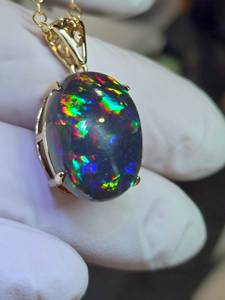 สร้อยคอจี้คริสตัลโอปอลไฟสีดำชุบทอง 14k พร้อมตัวเรือนเงินแท้ 925 คุณภาพสูง ดีไซน์คลาสสิก สง่างาม เหมาะสำหรับงานแต่งงาน - Product Image 5