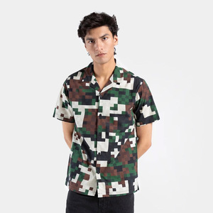 Chemises boutonnées western à manches courtes, boutonnées grises à imprimé camouflage, vente en gros de polos pour garçons, boutique à bas prix - Product Image 1