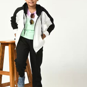 Soft and Stretchy Two-Piece Outfit for Active Play Kids Tracksuit Lightweight and Breathable Sportswear <b>Set</b> - Product Image 4